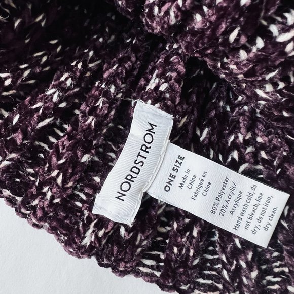 NORDSTROM'S  Pom Pom Beanie Hat & Infinity Scarf Set NWOT - Picture 2 of 6